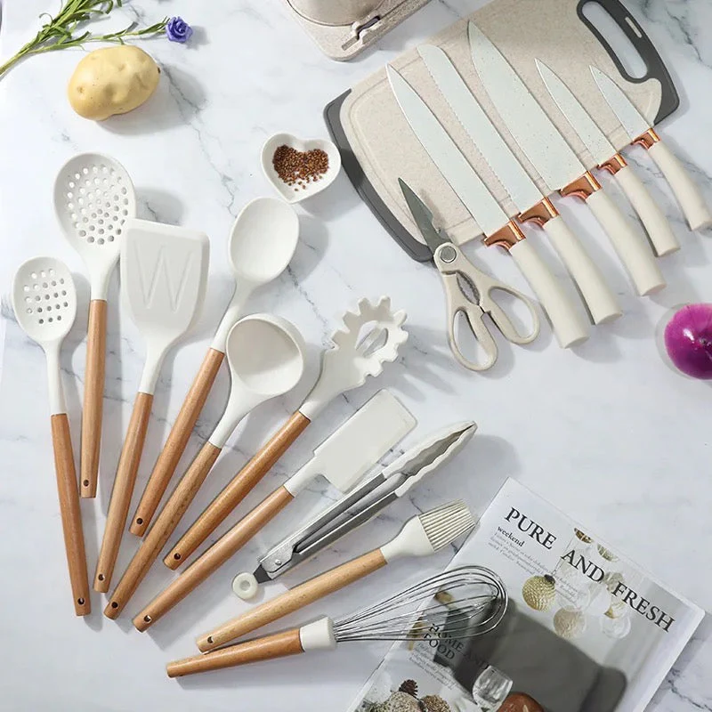 Kitchen set: 12 silicone utensils 5 stainless steel knives + accessories